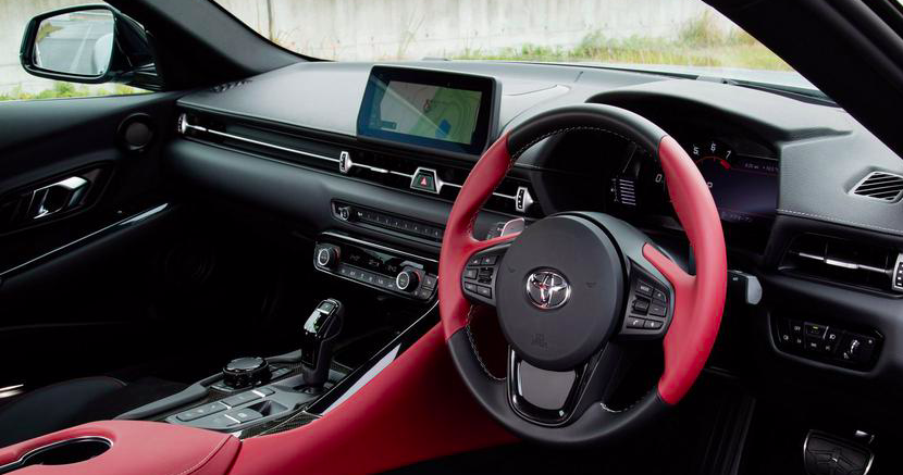 Новая Toyota Supra: возрожденная модель полностью рассекретилась и дебютировала