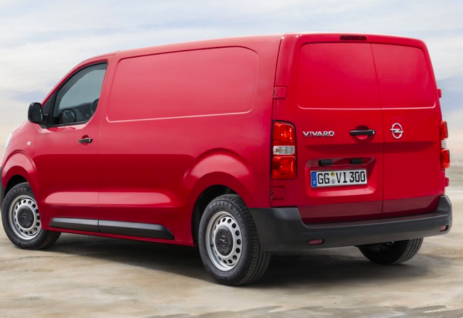 Новый Opel Vivaro стал клоном фургонам Peugeot и Citroen