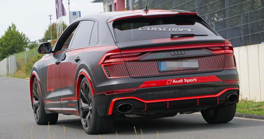 Внешний облик «горячего» кросса Audi RS Q8 уже не секрет