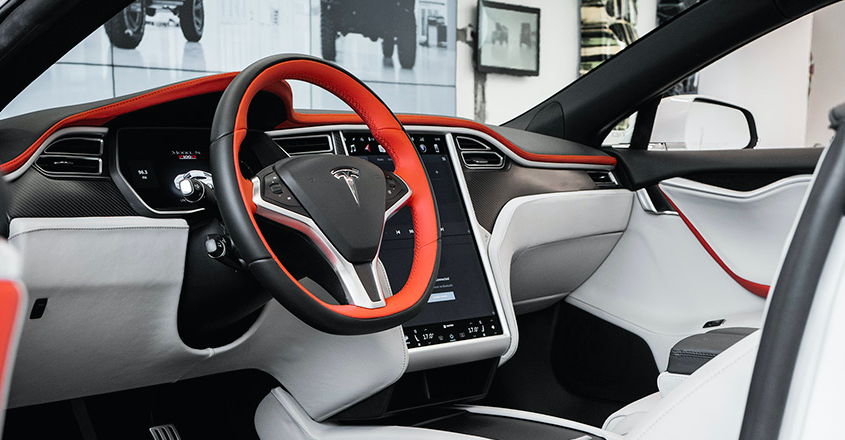 Tesla Model S превратился в кабриолет
