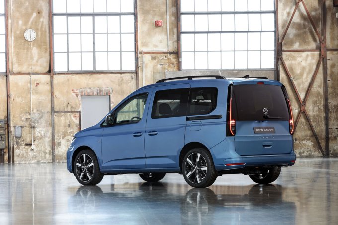 Volkswagen Caddy 2020 официально рассекречен