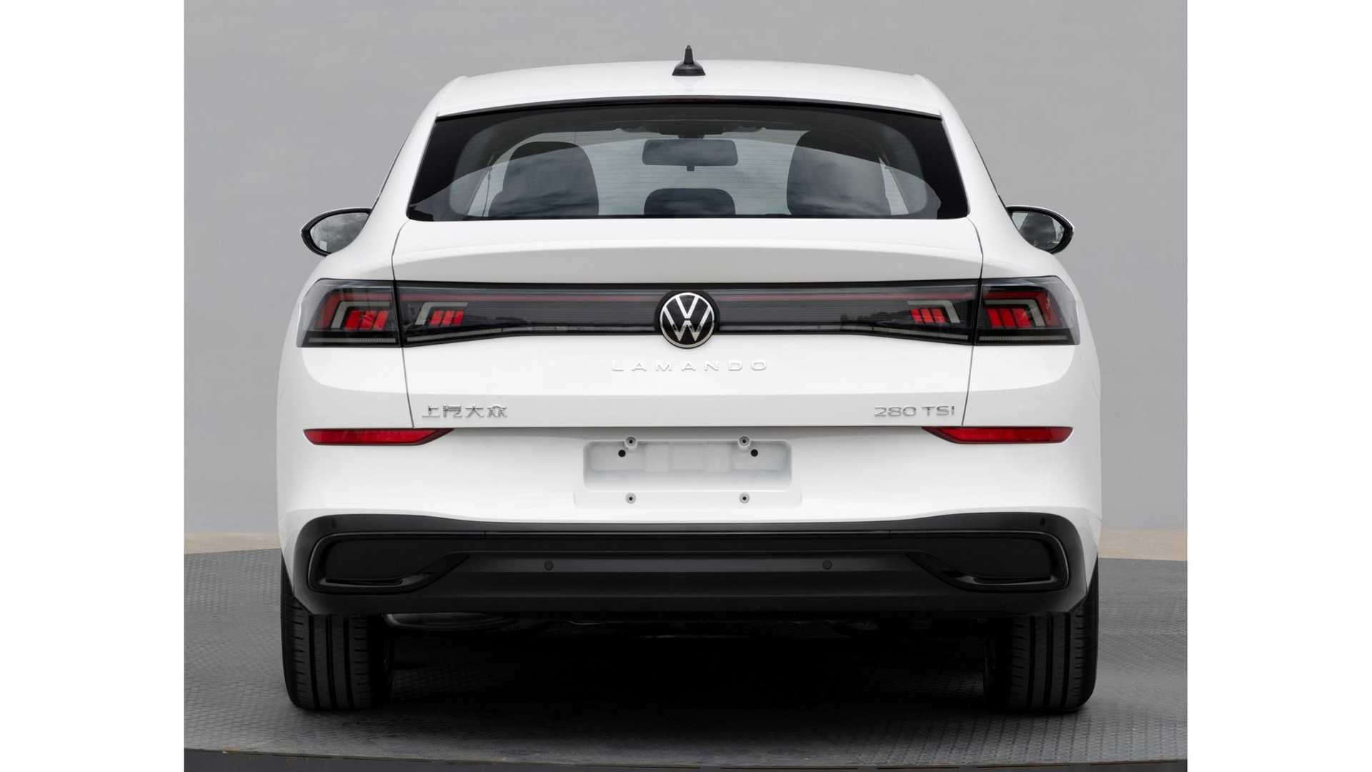 Новинке Volkswagen рассекретили салон