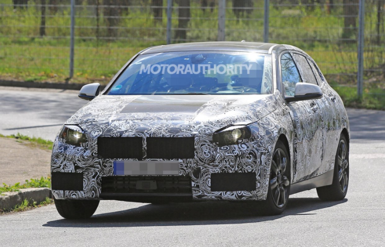 Видео с тестов новой BMW 1-Series