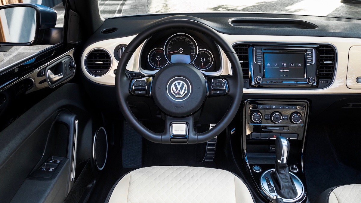 Volkswagen Beetle в последний раз покинул конвейер