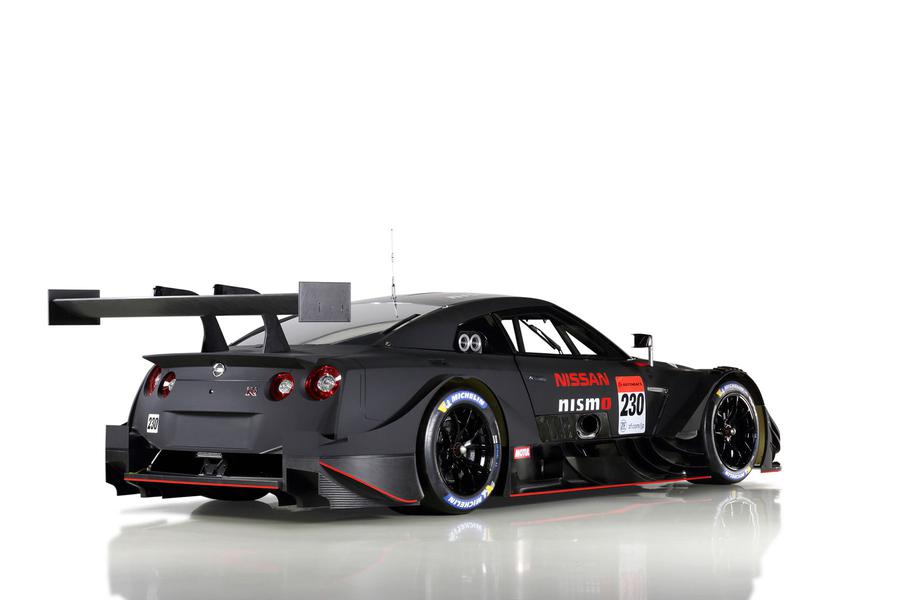 Nissan GT-R превратилcя в гоночного скоростного монстра