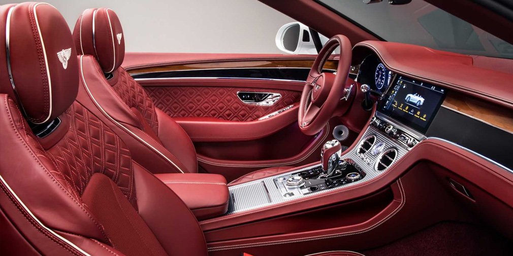 У нового Bentley Continental GT теперь больше нет крыши