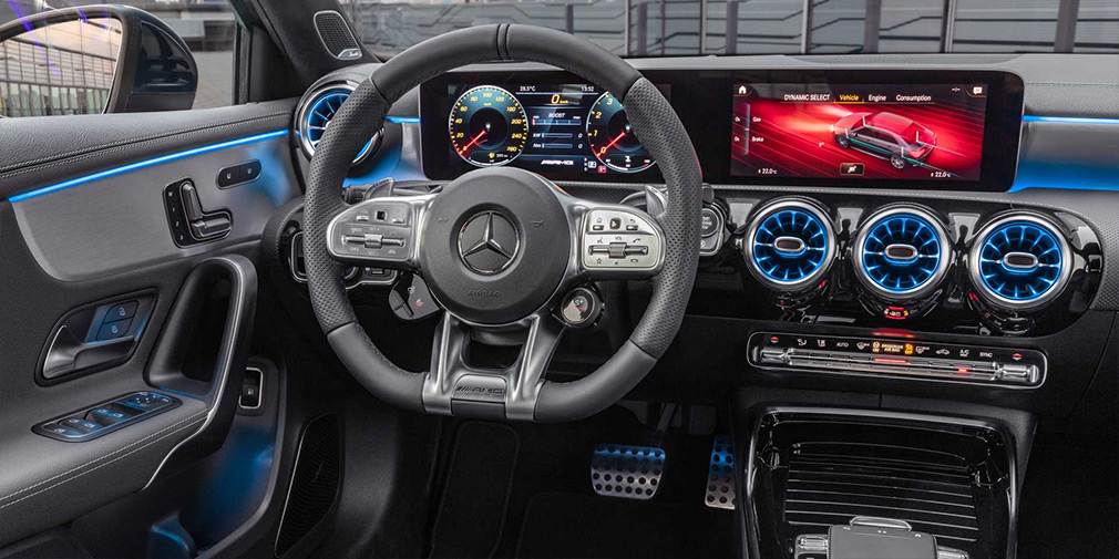 Состоялась презентация наиболее миниатюрного седана Mercedes-AMG