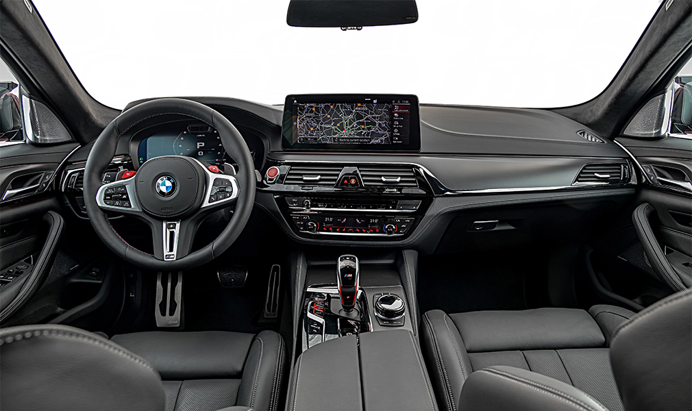 Теперь обновленный BMW M5 представлен официально