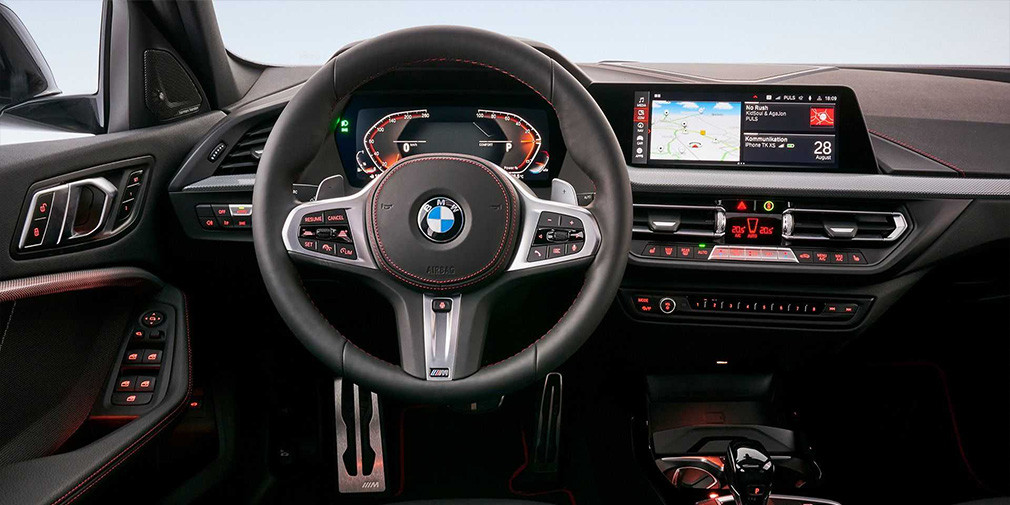 Первому переднеприводному «заряженному» хэтчбеку BMW дали 265-сильный движок