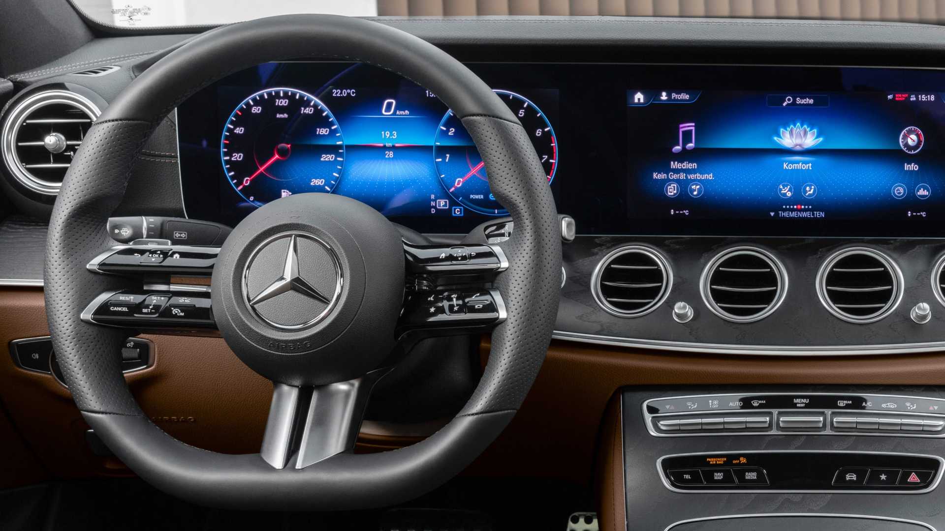 Обновился Mercedes-Benz E-Class