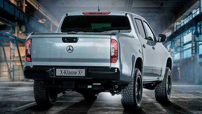 Mercedes-Benz X-CLASS X2 подготовился на серьезное бездорожье