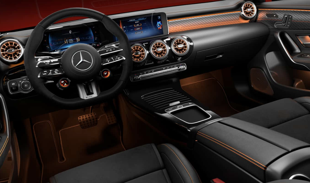 Mercedes-AMG CLA45 S Edition 1 2024 року вразить вас своєю ціною в 82 435 доларів США