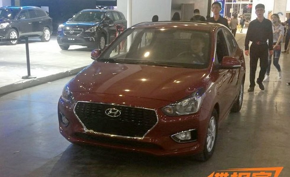 Бюджетный Hyundai Reina представился на новых снимках