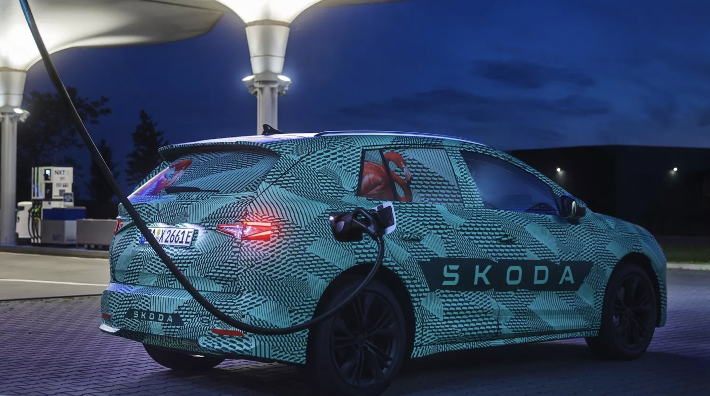 Skoda Elroq 2025: новий електричний позашляховик з трьома варіантами батарей на базі MEB