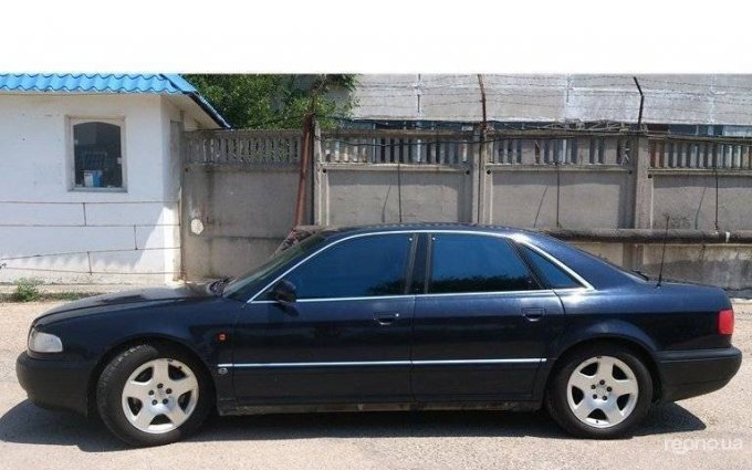 Audi A8 1996 №9660 купить в Севастополь - 2