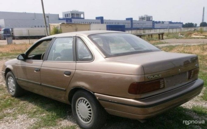 Ford Taurus 1993 №12428 купить в Днепропетровск - 4