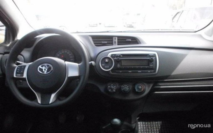 Toyota Yaris 2013 №12446 купить в Днепропетровск - 2