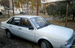 Volkswagen  Passat 1983 №12619 купить в Харьков