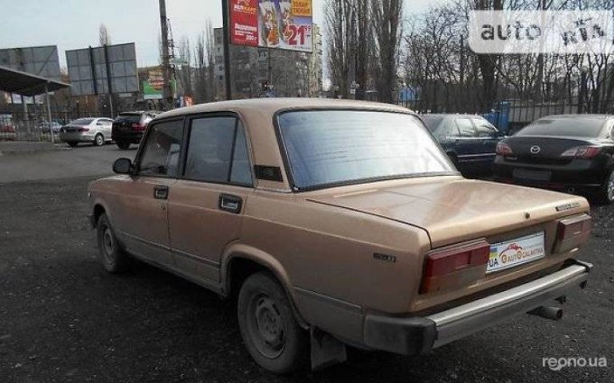 ВАЗ 2105 1981 №17075 купить в Николаев - 2