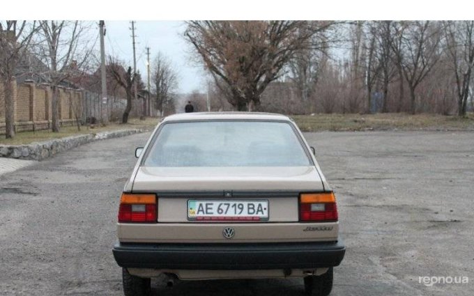 Volkswagen  Jetta 1989 №17231 купить в Днепропетровск - 17