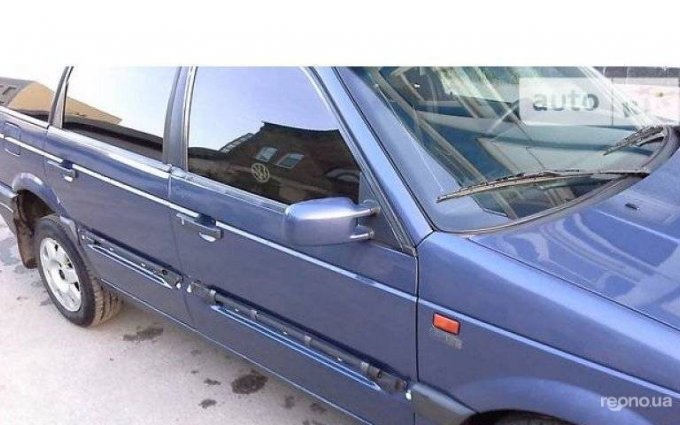 Volkswagen  Passat 1993 №18129 купить в Харьков - 4