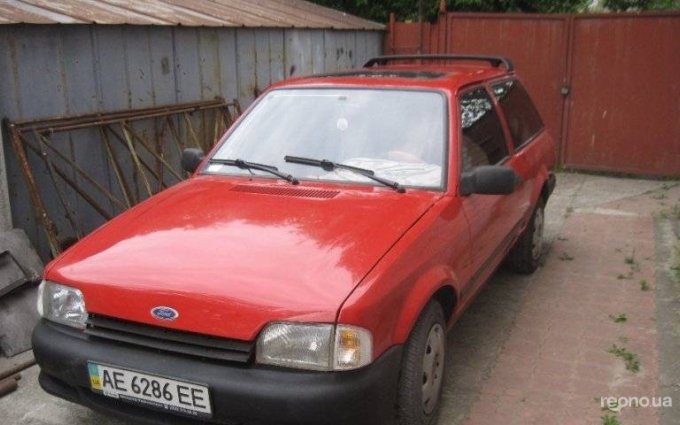 Ford Escort 1989 №18360 купить в Днепропетровск - 1