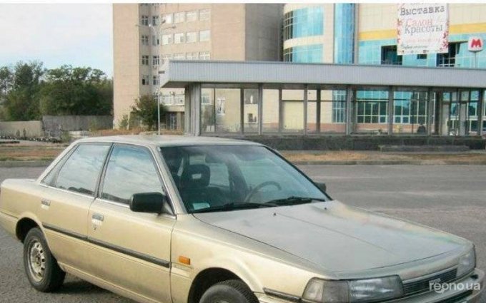 Toyota Camry 1987 №1306 купить в Харьков - 2