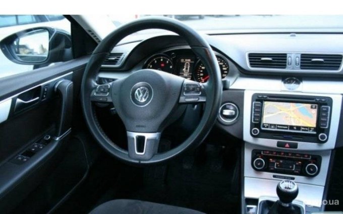 Volkswagen  Passat 2011 №1445 купить в Киев - 9