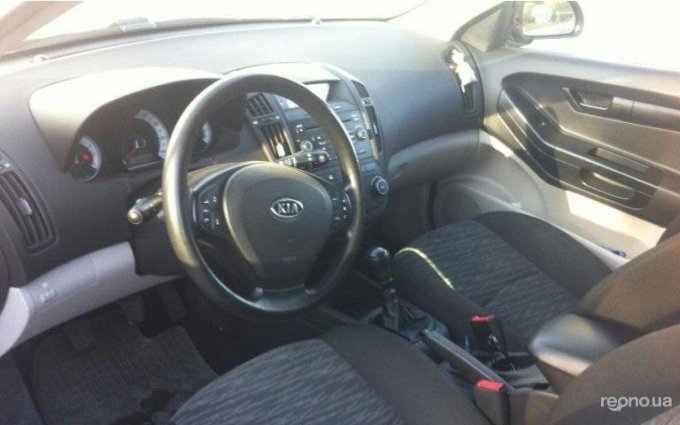 Kia ceed 2008 салон