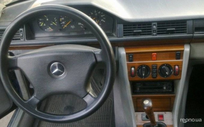 Mercedes-Benz E-Class 1992 №1748 купить в Днепропетровск - 8