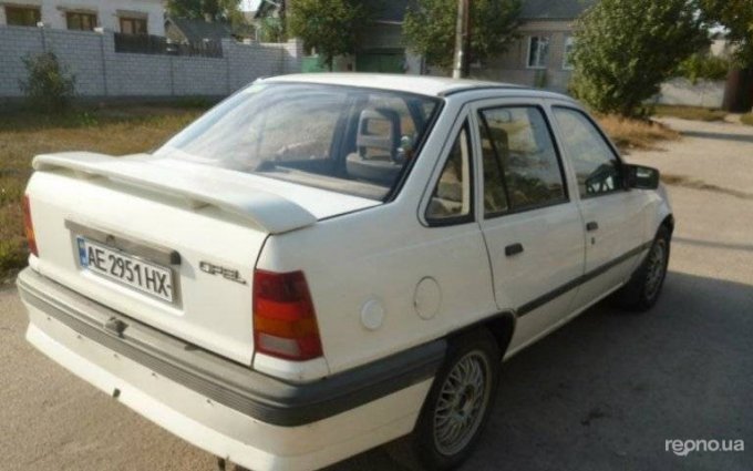 Opel Kadett 1987 №1864 купить в Днепропетровск - 3