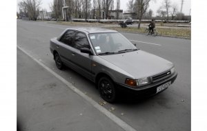Mazda 323f 1990 №23468 купить в Комсомольск