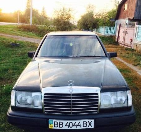 Mercedes-Benz E 260 1986 №24822 купить в Киев - 1