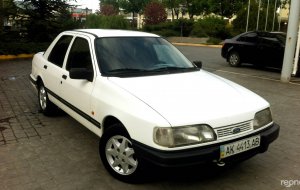 Ford Sierra 1991 №28832 купить в Симферополь