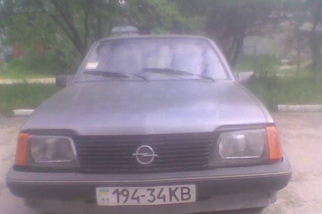 Opel Ascona 1985 №32160 купить в Полтава - 1