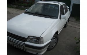 Opel Kadett 1987 №32360 купить в Харьков