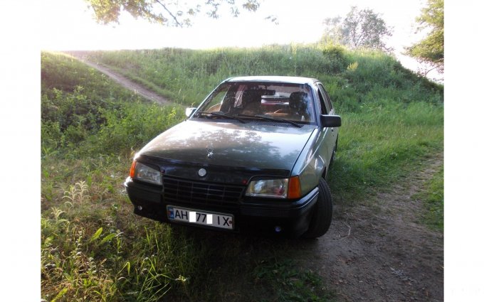 Opel Kadett 1986 №33462 купить в Харцызск - 1