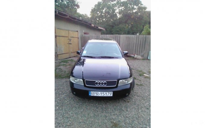 Audi A4 2000 №35606 купить в Снятын - 7
