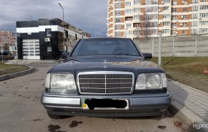 Mercedes-Benz E 220 1995 №36328 купить в Львов