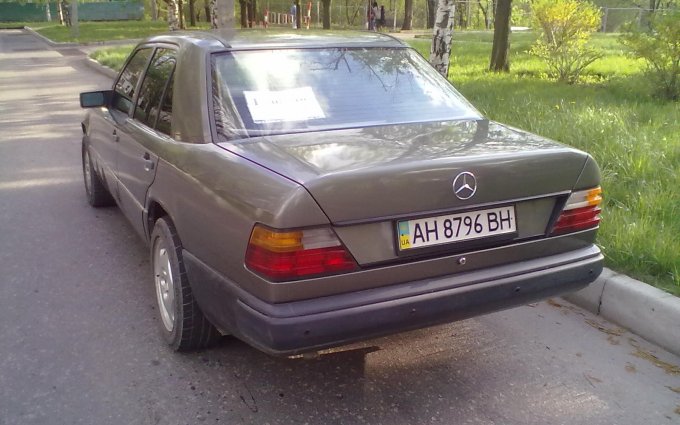 Mercedes-Benz W124 1986 №37800 купить в Киев - 2