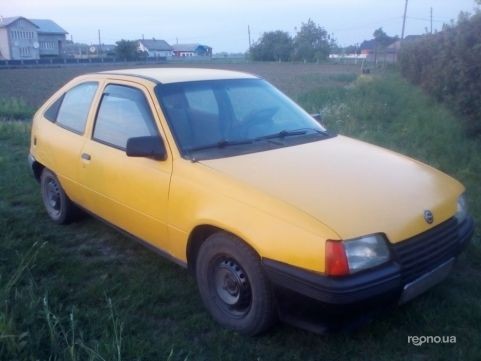 Opel Kadett 1988 №42501 купить в Черновцы - 4
