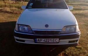 Opel Omega 1993 №43897 купить в Акимовка