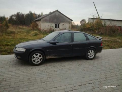 Opel Vectra 1996 №47151 купить в Львов - 1