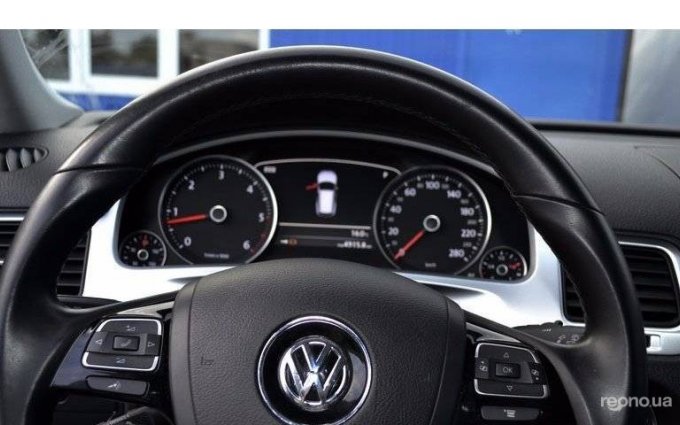 Volkswagen  Touareg 2012 №4145 купить в Киев - 2