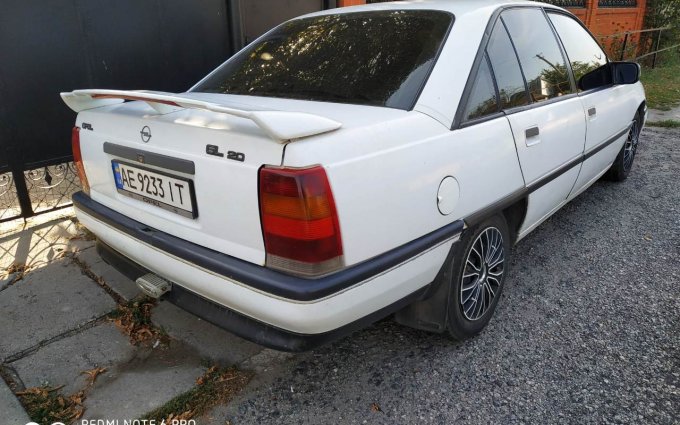 Opel Omega 1988 №51819 купить в Днепропетровск - 2