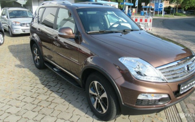 Ssangyong rexton 2015