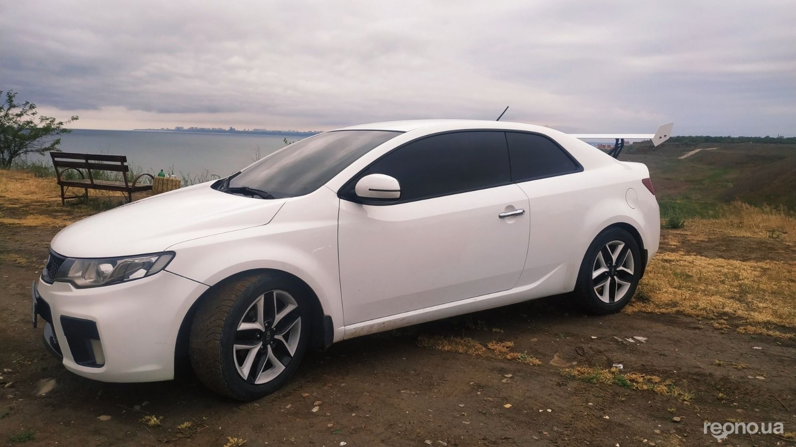 Kia serato 2011