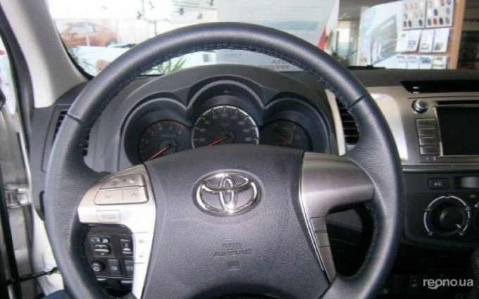 Toyota Hilux Pick-up 2015 №5174 купить в Хмельницкий - 2