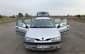 Renault Laguna 2000 №59222 купить в Любешов