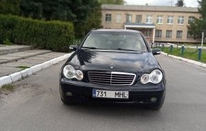 Mercedes-Benz 220 2001 №66032 купить в Тараща